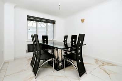 Sorbus Close, Peterborough - Image 5