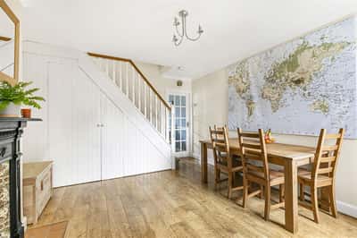 Priors Wood Road, Hertford Heath - Image 3