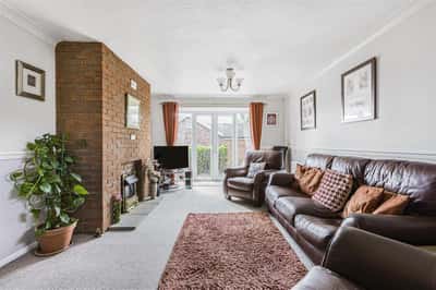 Vicarage Causeway, Hertford Heath - Image 5