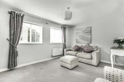 Stoney Fields, Watton At Stone - Image 12