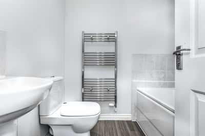 Stoney Fields, Watton At Stone - Image 18