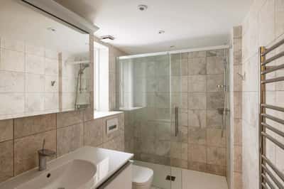 Compton Road, Islington - Image 17