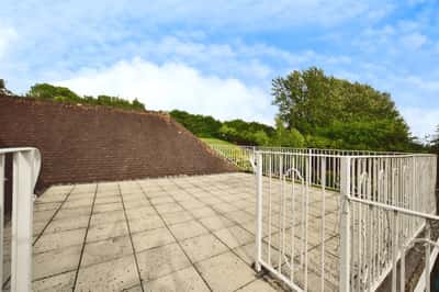 Kenward Road, Maidstone - Image 19