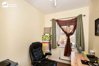 Premier Way, Sittingbourne - Image 11