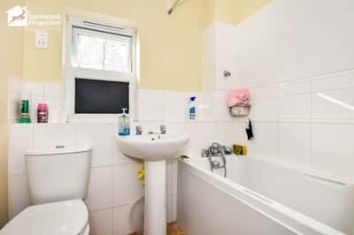 Premier Way, Sittingbourne - Image 12