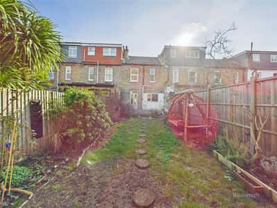 Thornhill Road, Surbiton - Image 10