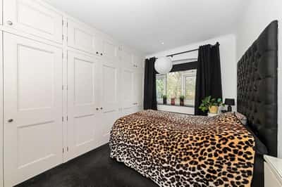 Norwood Park Road, Knight's Hill - Image 10