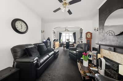 Norwood Park Road, Knight's Hill - Image 14