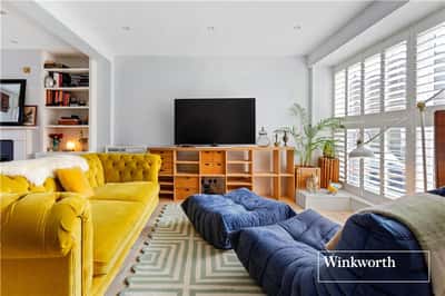 Walcot Square, Kennington - Image 2