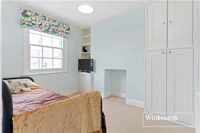 Walcot Square, Kennington - Image 16