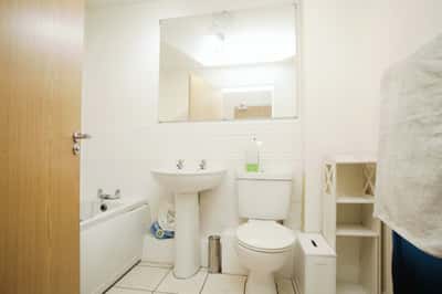 Richmond Gate, Hinckley - Image 12