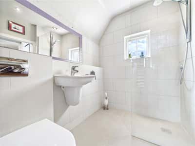 High Street, Sudbury - Image 9