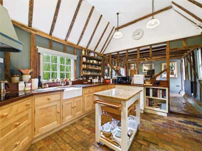 High Street, Sudbury - Image 10