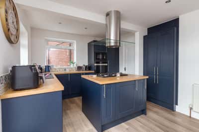 Kenwick Drive, Manchester - Image 7