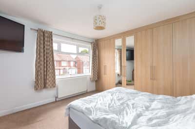 Kenwick Drive, Manchester - Image 9