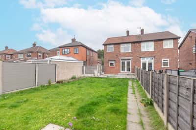 Kenwick Drive, Manchester - Image 14