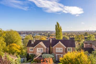 Arthur Road, Wimbledon - Image 8