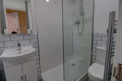 Bartholomew Street, Newbury - Image 4