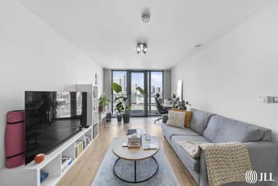 Stratosphere Tower, Great Eastern Road, London - Image 8