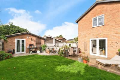 Copper Beech Close, Fakenham - Image 4