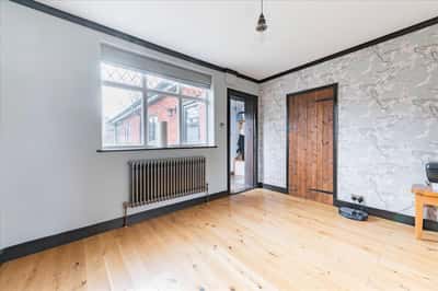 New Road, Great Yarmouth - Image 9