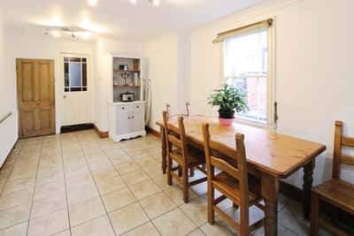 Harcourt Street, Newark - Image 4