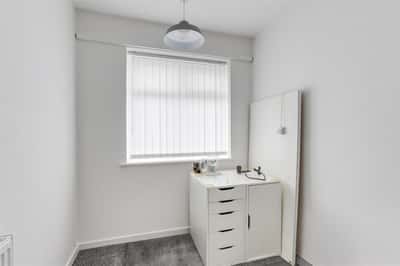 Shortwood Avenue, Hucknall - Image 12