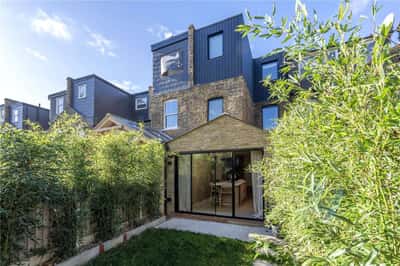 Arlington Road, Teddington - Image 12