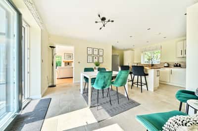 Glastonbury Road, West Pennard - Image 10