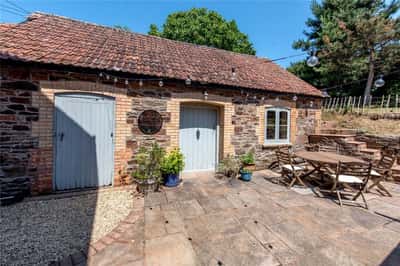 Gotton, Taunton - Image 15