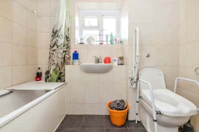 Otley Way, Watford - Image 7