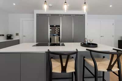 Palace Gardens, Torquay - Image 4