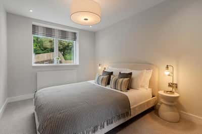 Palace Gardens, Torquay - Image 8