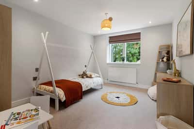 Palace Gardens, Torquay - Image 11