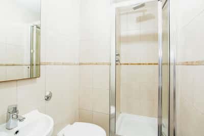 Audley Court, Southend On Sea - Image 7