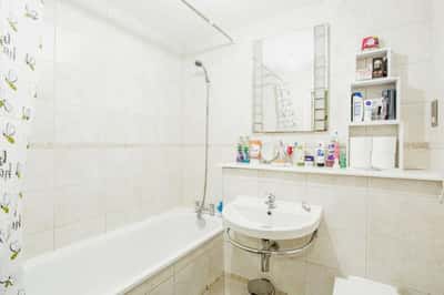 Audley Court, Southend On Sea - Image 10