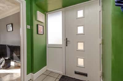 Elmwood Close, Cannock - Image 7