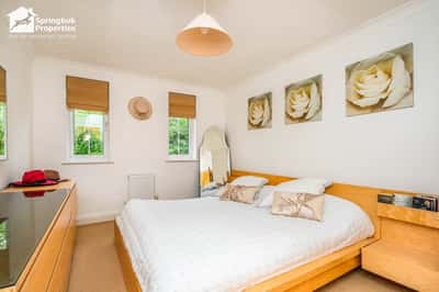 London Road, Ascot - Image 3