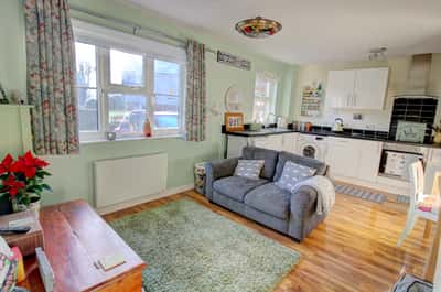 Bakers Way, Dorking - Image 2