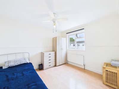 Verbena Close, South Ockendon - Image 11