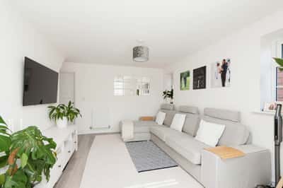 Lle Eirlys, Cwmbran - Image 3