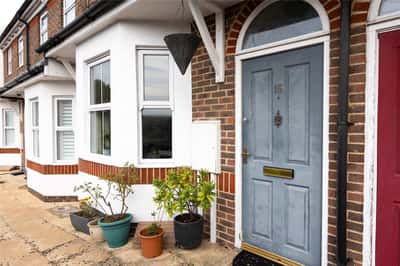 Dacre Gardens, Upper Beeding - Image 1