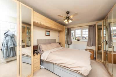 Glen Court, Castleford - Image 19