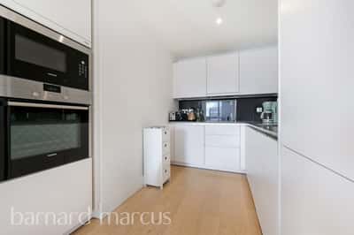 Upper Richmond Road, Putney - Image 5