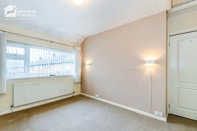 Gale Avenue, Warrington - Image 13