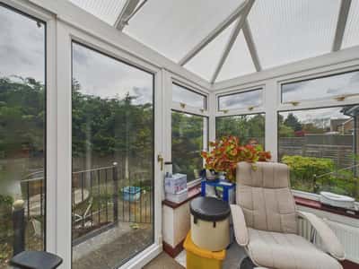 Moorlands, Wickersley - Image 9