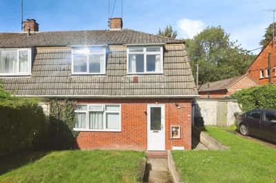 Meadow Road, Salisbury - Image 14