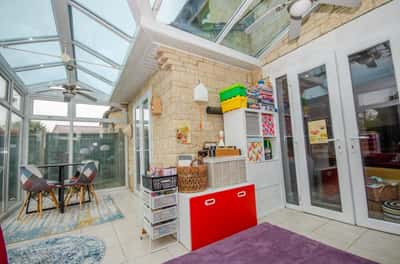 Bromley Heath Road, Bristol - Image 10