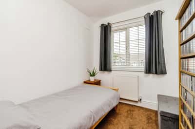 Aldersley Road, Wolverhampton - Image 13