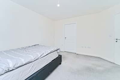 Broad Gauge Way, Wolverhampton - Image 11